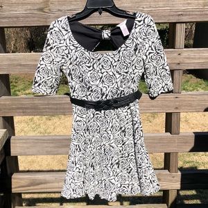 Candies Black and White Floral Spring Dress Small